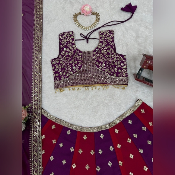 Lehenga Choli Set Heavy Embroidered Wedding Outfit Maroon Purplel Sangeet Garba - Picture 10 of 12